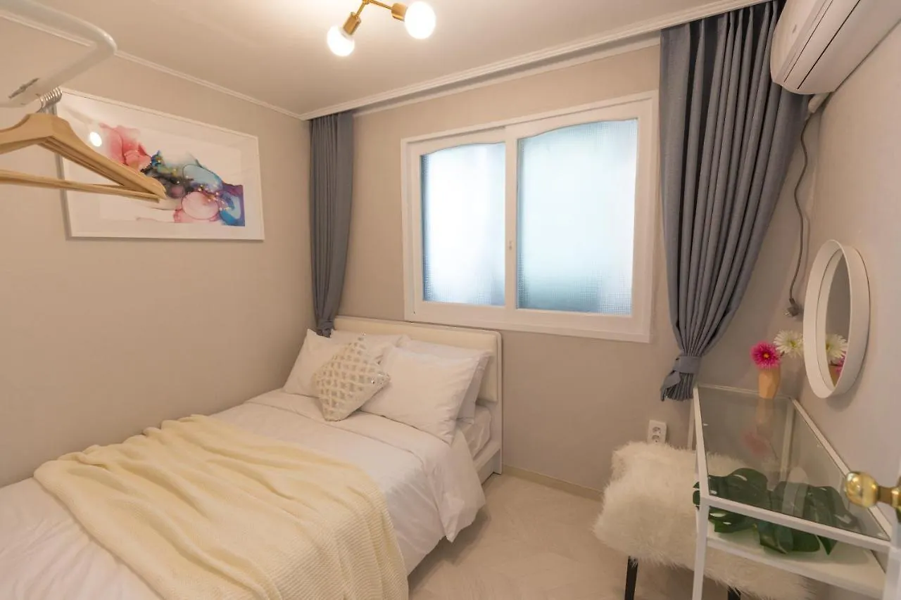 Apartament Lovely House Hongdae Hotel Seul Korea Południowa
